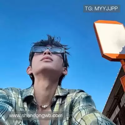 莫亚如